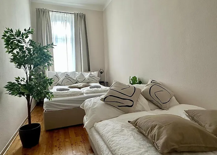 Stylish Apartment, Next To Schloss Belvedere * Wien